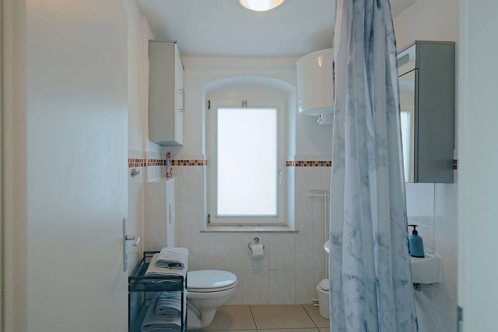 Appartement entier, Studio-Vue sur Rue-Salle de bain privée-Appartement-1 Schlafzimmer in Bamberg, Région viticole de Franconie