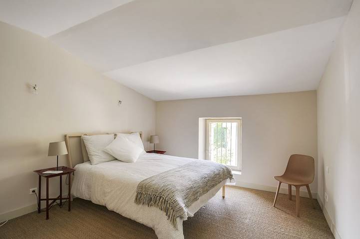 Gîte pour 4 personnes, avec terrasse à Eygalières - 4