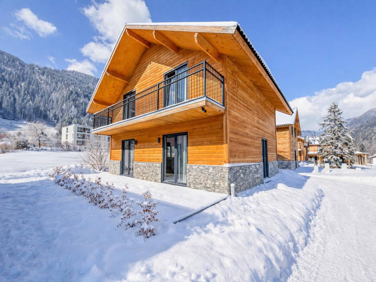 Chalet mit Sauna zwischen Bergen und Skigebieten in Afritz am See, Villach-Land