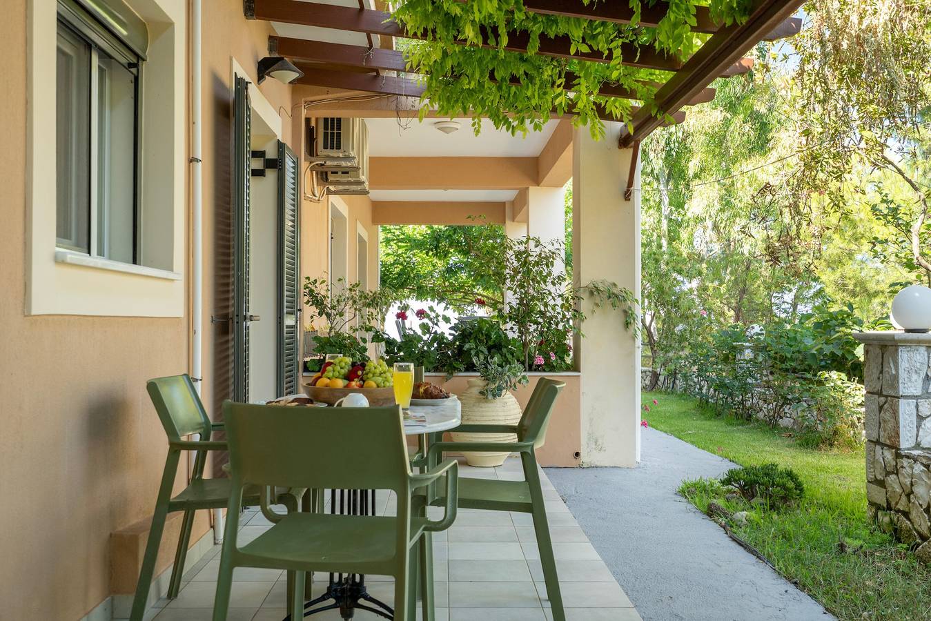 Geheel appartement, Appartement 'Rania-2' met Zeezicht, Wi-Fi en Airconditioning in Kefalonia
