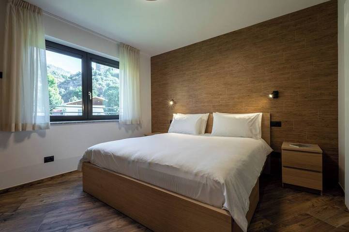 Gîte pour 4 personnes, avec balcon dans Pont-Saint-Martin (Aosta) - 3