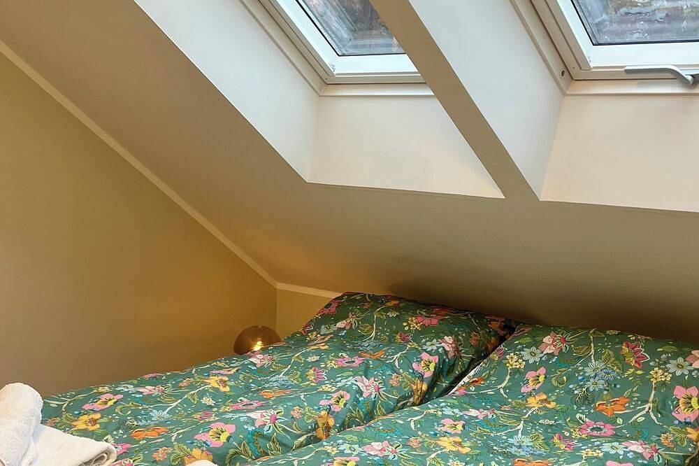 Hel leilighet, Togstasjon 1 min - Penthouse – Utsikt over Voss Kirke in Voss