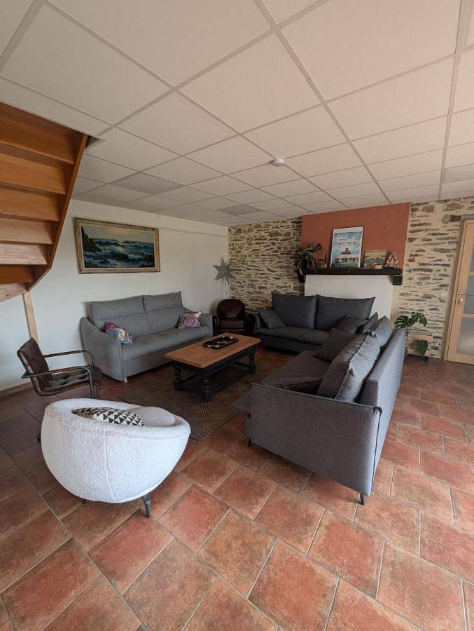Gîte pour 8 personnes, avec terrasse et vue à Erbray - 4