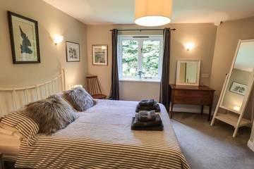 Log Cabin for 2 People in Ingleton, North Yorkshire, Photo 2