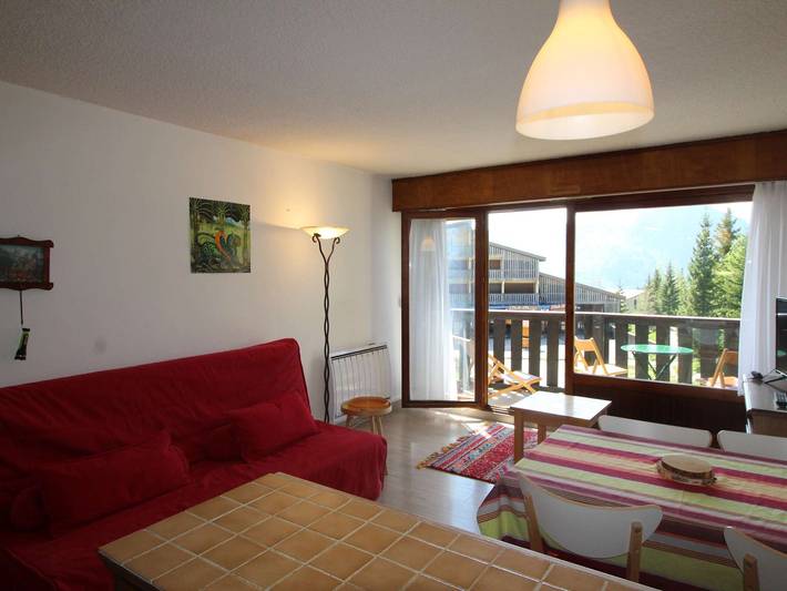 Apartamento entero, Estudio cabina 4 pers al pie de pistas con balcón - Auris en Oisans in Auris, Parque Nacional de los Ecrins