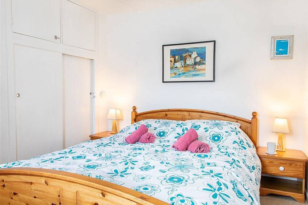 Seaspray, Penzance, sea views far across the Bay in Penzance, Cornwall