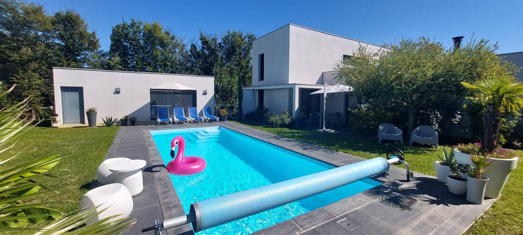 Chambre d’hôte pour 2 personnes, avec jardin et piscine dans le Puy-de-Dôme - 2