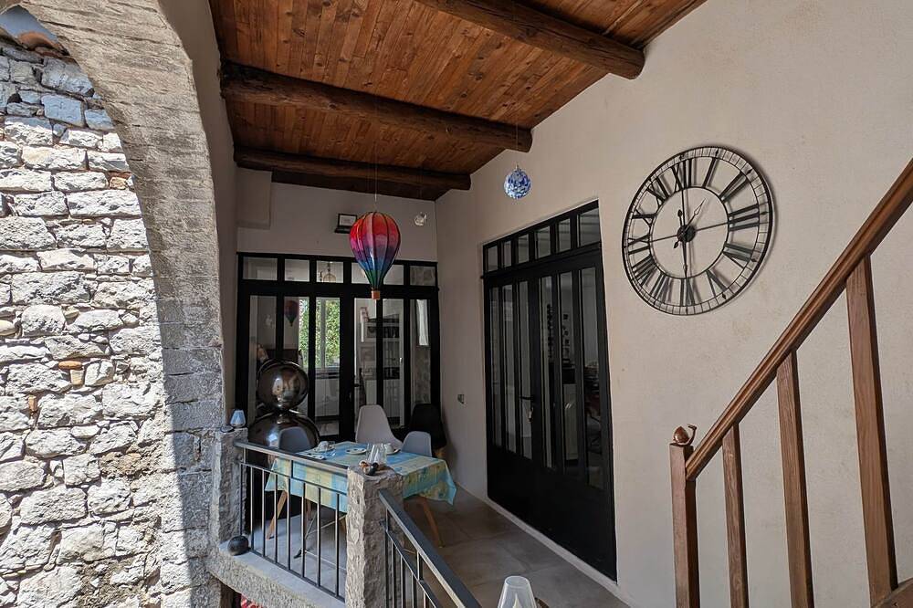 Chambre de Saint Alban in Saint-Alban-Auriolles, Ardèche