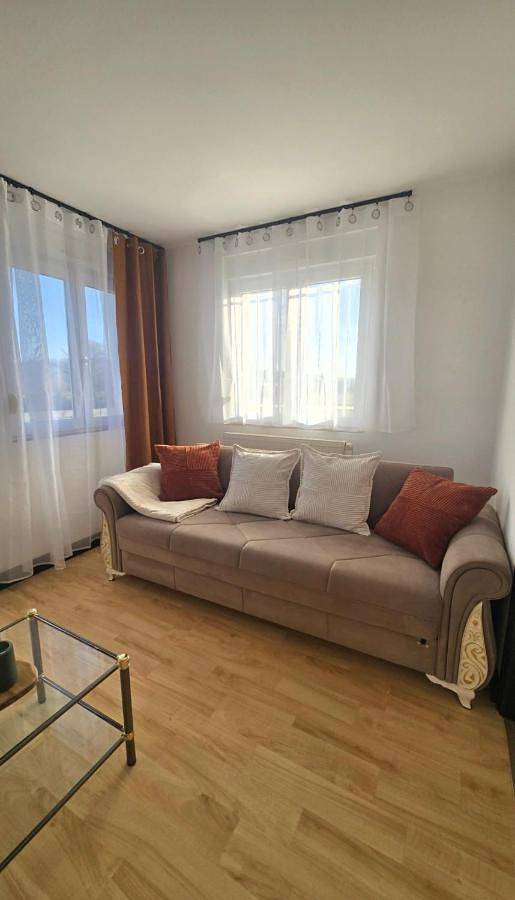 Gîte pour 3 personnes, avec vue et jardin à Norroy (Vosges) - 4