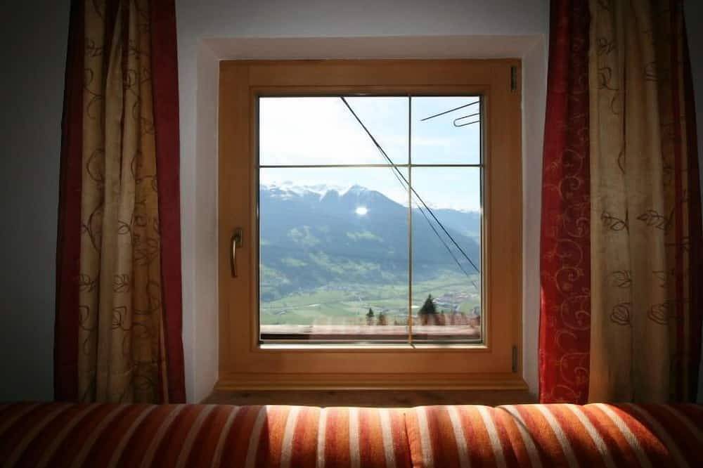Geheel appartement, Appartement Tom in Tux Alps, Schlitters
