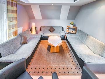 Ferienhaus für 8 Personen in Brilon, die Mittelgebirge, Bild 2