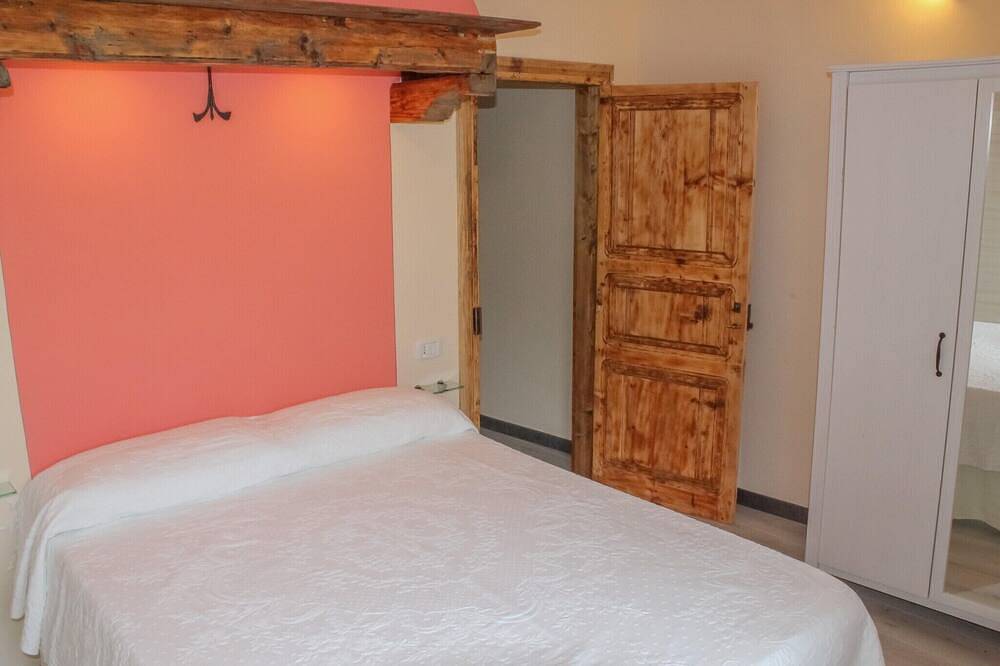 Ganze Wohnung, Wohnung in Casola nahe Torre di Casola in Casola in Lunigiana, Parco Regionale delle Alpi Apuane