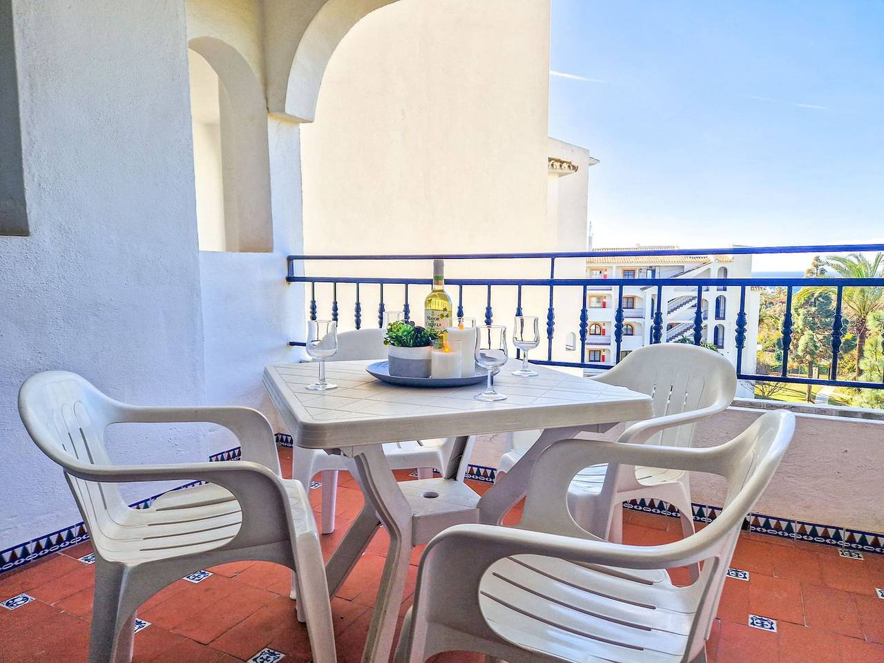 Appartement entier, 2336/Hr1 in La Cala de Mijas, Mijas