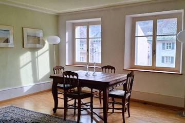 Location de vacances pour 4 personnes, avec jardin dans Saint-Ursanne