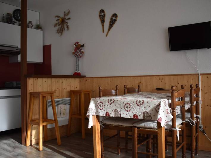 Gîte pour 4 personnes, avec terrasse à Font-Romeu-Odeillo-Via - 2