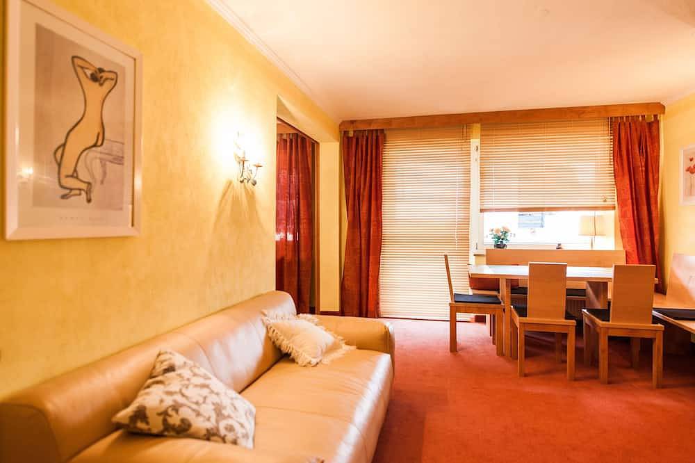 Ganze Wohnung, Moderne, lichtdurchflutete Räume. Im Sommer kostenlose Nutzung der Bergbahnen, in Fischen, Bayerisch Schwaben