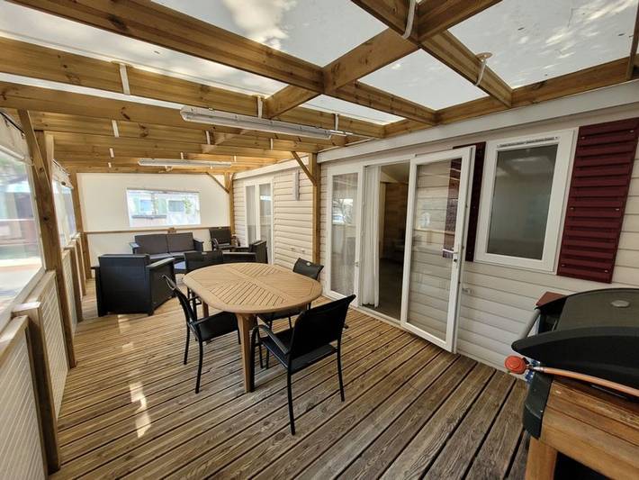 Camping für 6 Personen, mit Terrasse und Pool in Saint-Jean-de-Monts