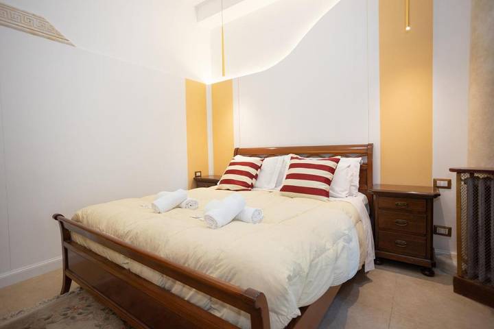 Villa pour 2 personnes, avec piscine ainsi que jacuzzi et jardin à Rome - 4