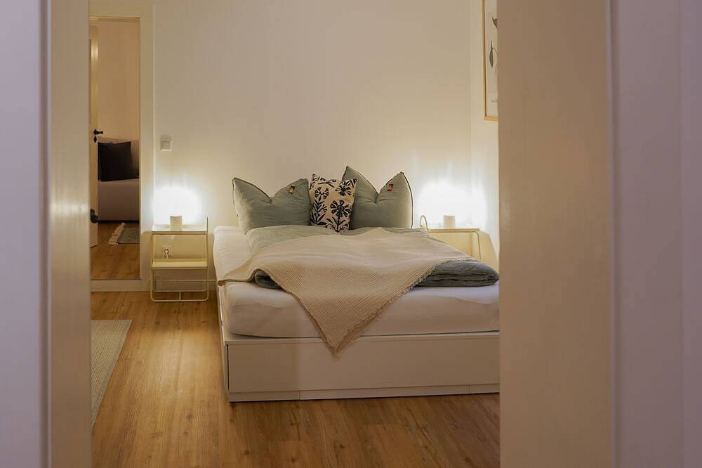 Ganze Wohnung, Apartment-Komfort-Cozy Badezimmer-Stadtblick-Mo in Coburg, Oberes Maintal - Coburger Land