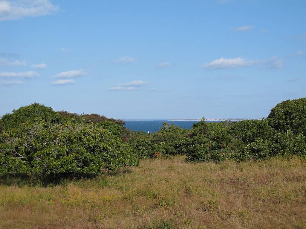 Vacation House for 9 Guests in Aquinnah, Martha's Vineyard