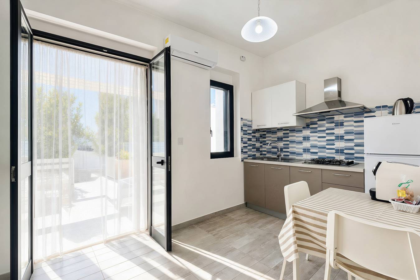 Ganze Wohnung, Apartment 'Le Case Di Chri' mit Wlan und Klimaanlage in Mattinata, Gargano