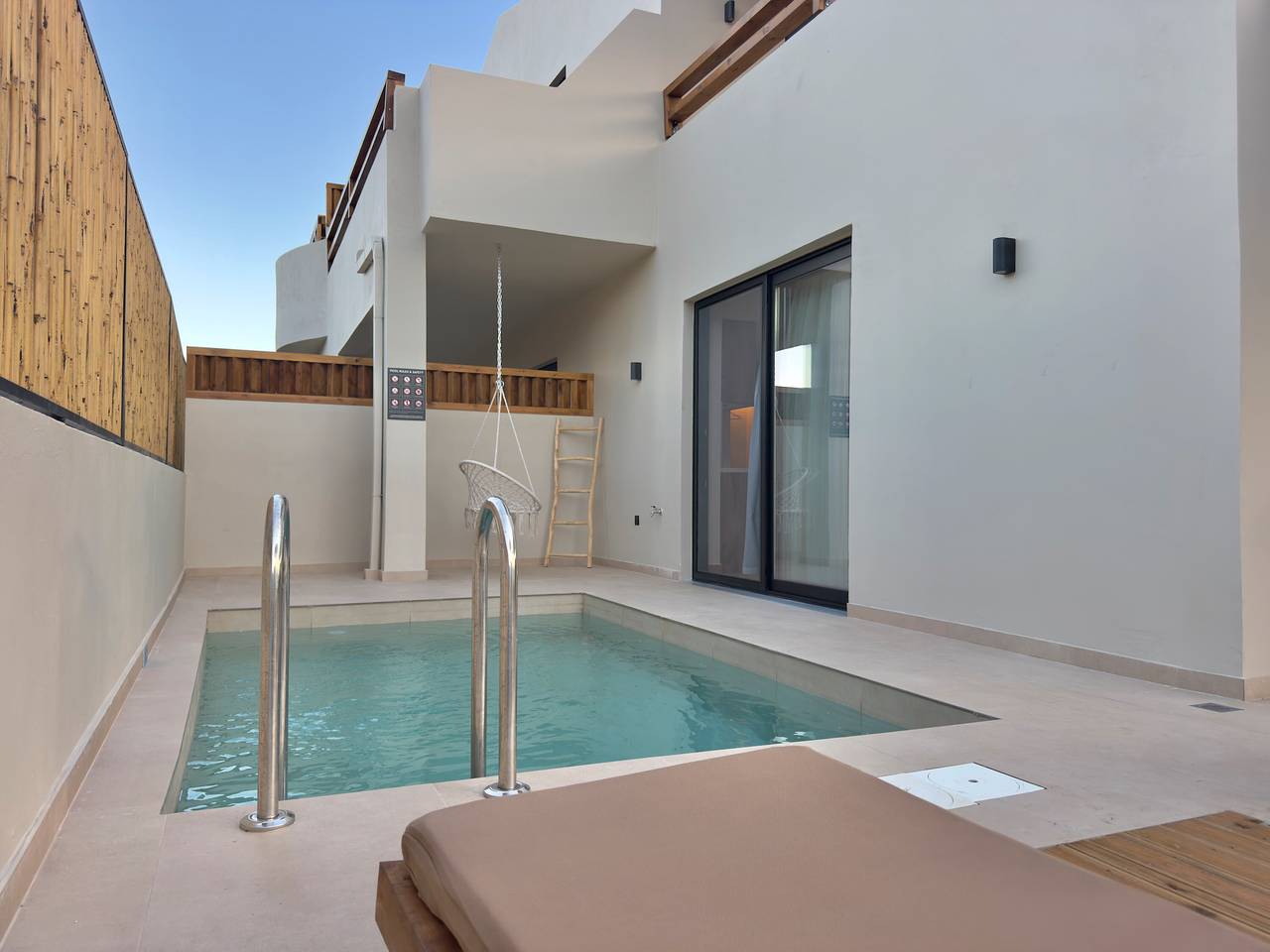 Ganze Wohnung, Apartment 'Pallida' mit Bergblick, Wlan und Klimaanlage in Rhodos
