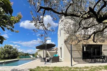 Cottage pour 4 personnes, avec jardin à Saint-Didier
