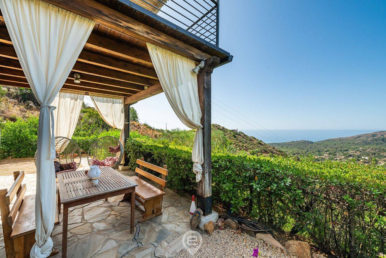 The Summit House – Eden Rock in Eden Rock, Provincia de Cagliari