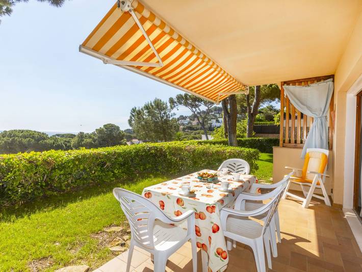 Gîte pour 5 personnes, avec terrasse et jardin à Pals - 3