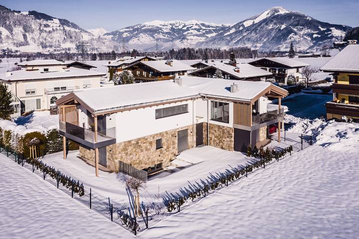 Chalet für 6 Personen, mit Sauna und Garten in Kaprun