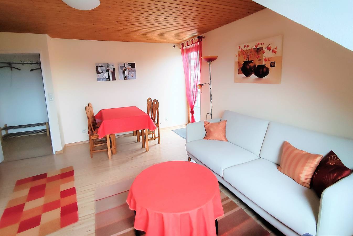 Ganze Ferienwohnung, Bodensee Apartment Daisendorf Dg in Daisendorf, Obersee (Bodensee)