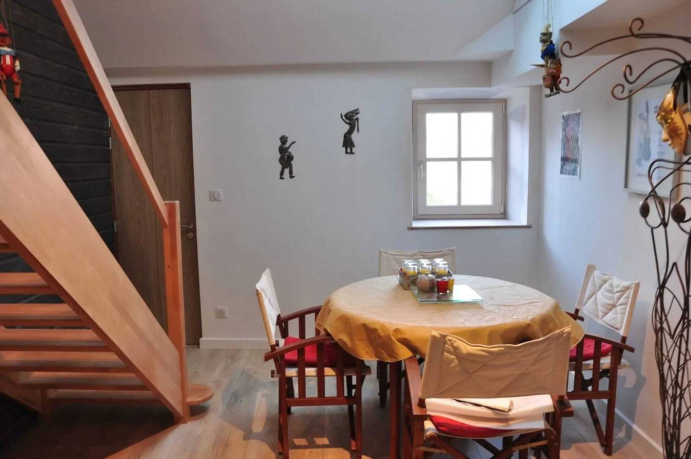 Appartement entier, Appartement cosy à Charleville-Mézières, 60 m² avec vue in Charleville-Mézières, Ardennes