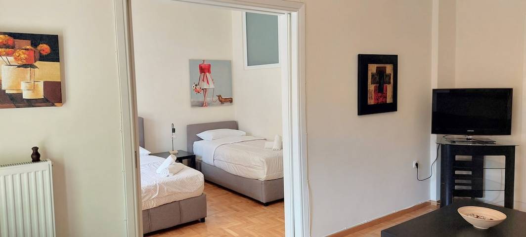 Ferienwohnung für 8 Personen, mit Balkon in Athen - 4