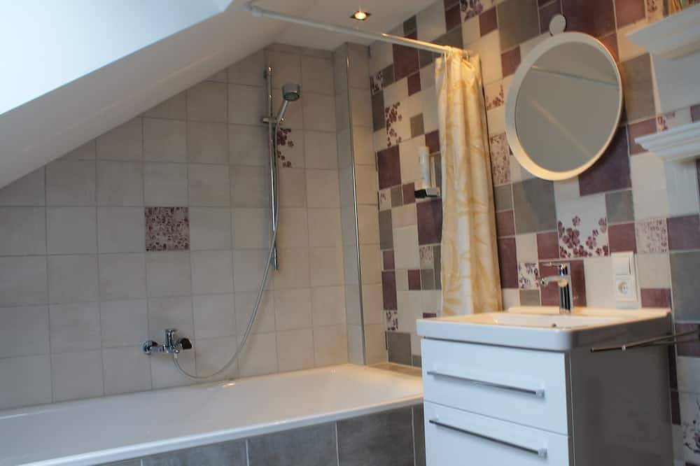 Ganze Wohnung, Ferienwohnung Drosi am Berg in Memmelsdorf, Landkreis Bamberg