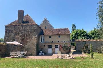 Château pour 6 personnes, avec jardin en Bourgogne-Franche-Comté