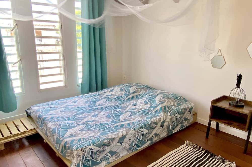 Modern Creole villa near Le Souffleur in Port-Louis, Guadeloupe (Caribbean)