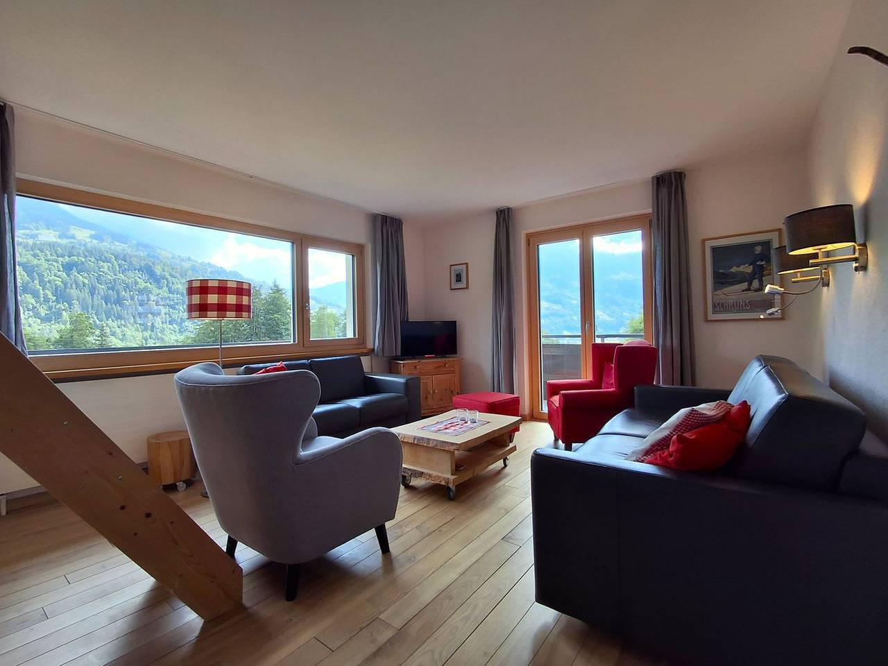 Ganze Wohnung, Urige Ferienwohnung für 2 bis 4 Personen im Montafon in Rätikon Gebirgsgruppe, Tschagguns