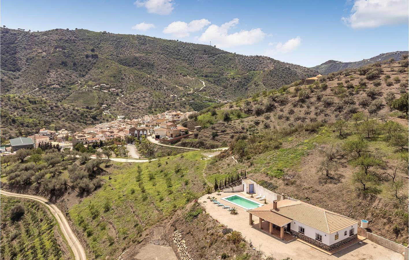 140m² Wohnung: Pool, Terrasse, Internet - In der Nähe von Café Bar und Rio Seco in Arenas, Cordillera Penibética