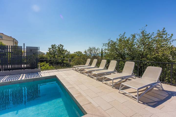 Ferienwohnung für 6 Personen, mit Garten und Pool sowie Terrasse - 1