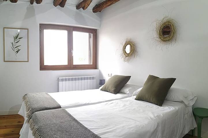 Rural house in quiet village near Bardenas Reales in Murchante, Navarra Provinz
