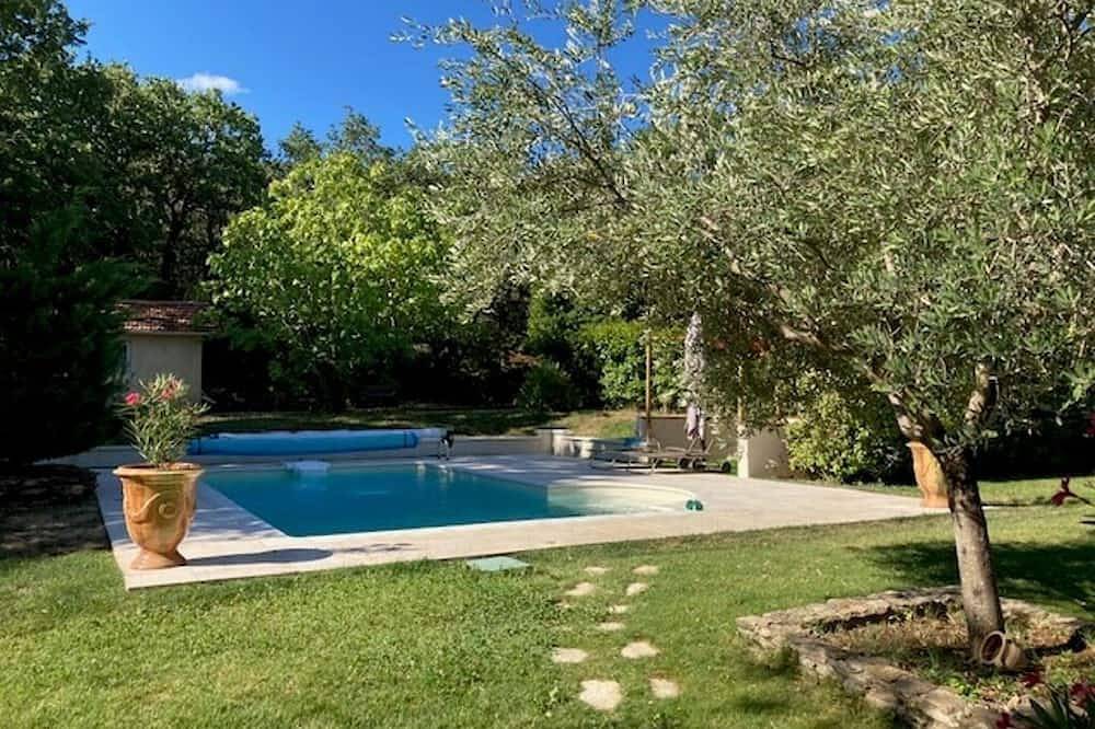 Haus mit Pool und Terrasse in Piolenc, Vaucluse