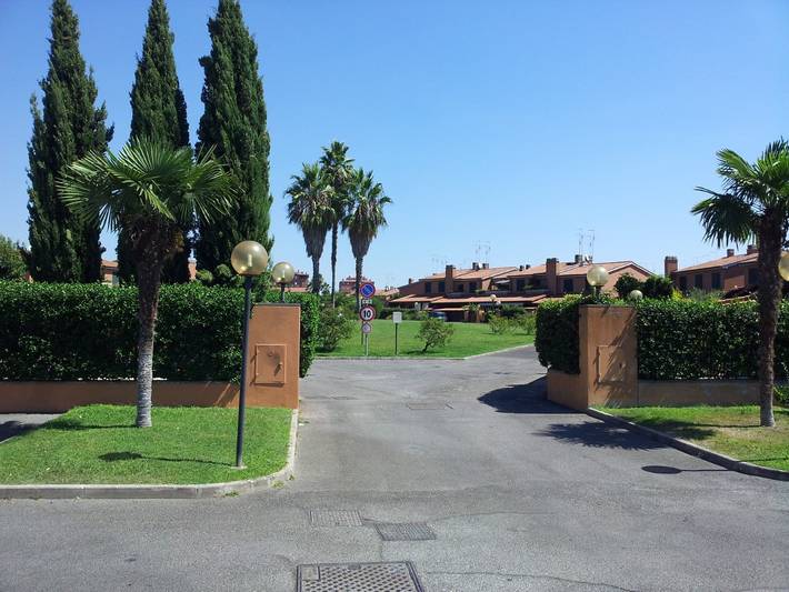 Villa for 6 people, with Balcony and Terrace as well as Yard in 