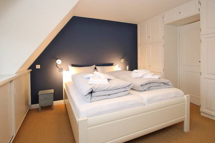 Ganze Wohnung, Ferienwohnung in Wrixum, mit 3- Zimmern auf 60m² im Reetdachhaus in Nordfriesische Inseln (Schleswig-Holstein) (Schleswig-Holstein), Wrixum