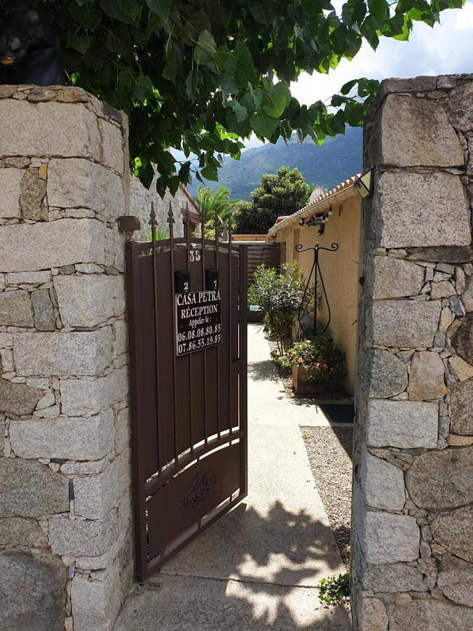 Double Room with Private Bathroom in Corte, Regionaler Naturpark Korsika