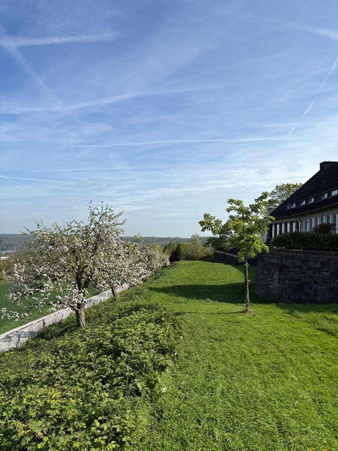 Chambre d’hôte pour 2 personnes, avec jardin ainsi que vue et terrasse, animaux acceptés à Essen - 2