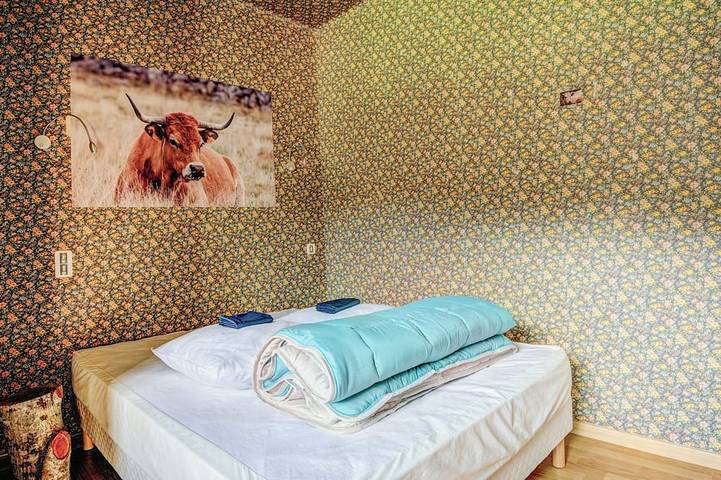 Location de vacances pour 14 personnes, avec balcon et jardin à Marcillac-Vallon - 2