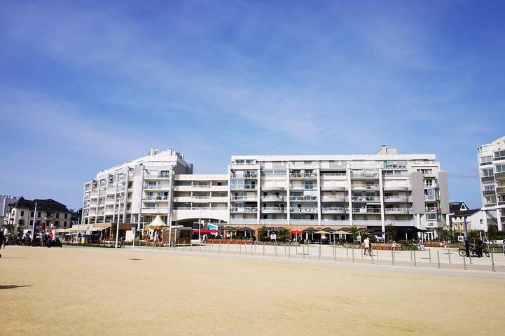 Apartamento entero, Una ubicación excepcional para este estudio y frente al sur del mar in Pornichet, Côte de Jade