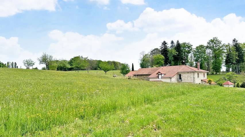 Gîte pour 8 personnes, avec Terrasse et Jardin à Linards - 2