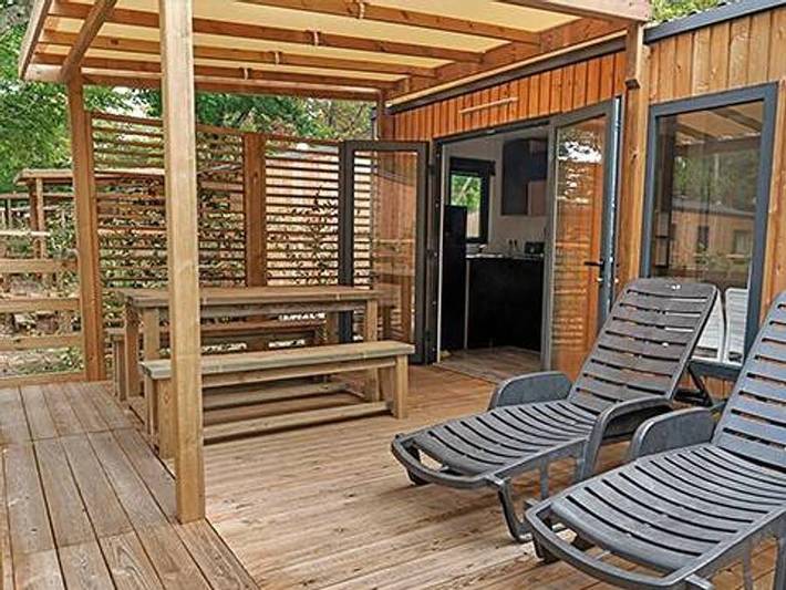 Mobil home pour 4 personnes, avec bassin pour enfant et piscine à Montagnac-Montpezat - 2