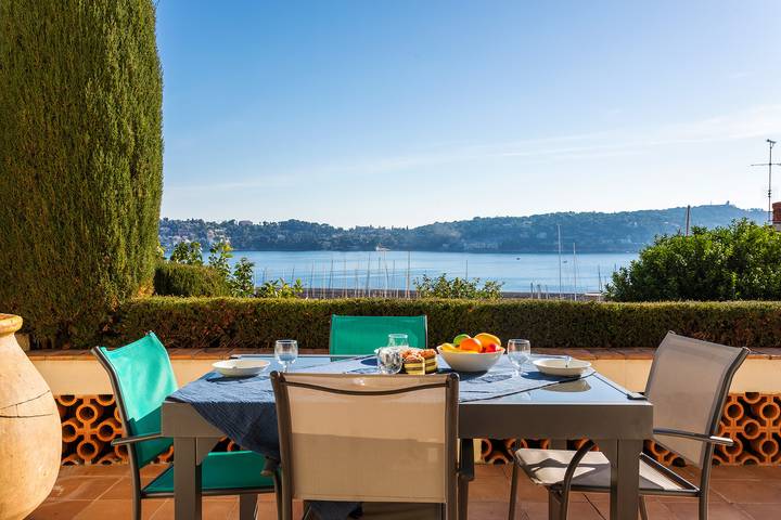 Gîte pour 4 personnes, avec jacuzzi et terrasse à Villefranche-sur-Mer - 2